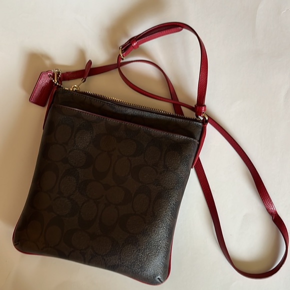 Coach crossbody. Great condition. - Picture 3 of 3
